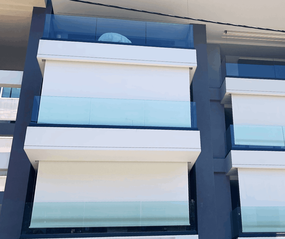 Κάθετες Τέντες – Ριντό